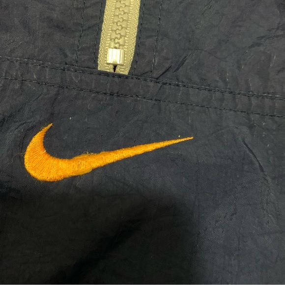 NIKE Men’s '90s Vintage Nike Reversible Plaid Windbreaker
Fireberry Size L !! - Picture 6 of 13